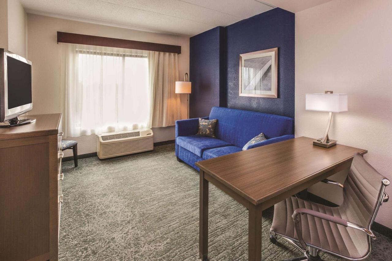 La Quinta By Wyndham Philadelphia Airport Hotel Essington Ngoại thất bức ảnh