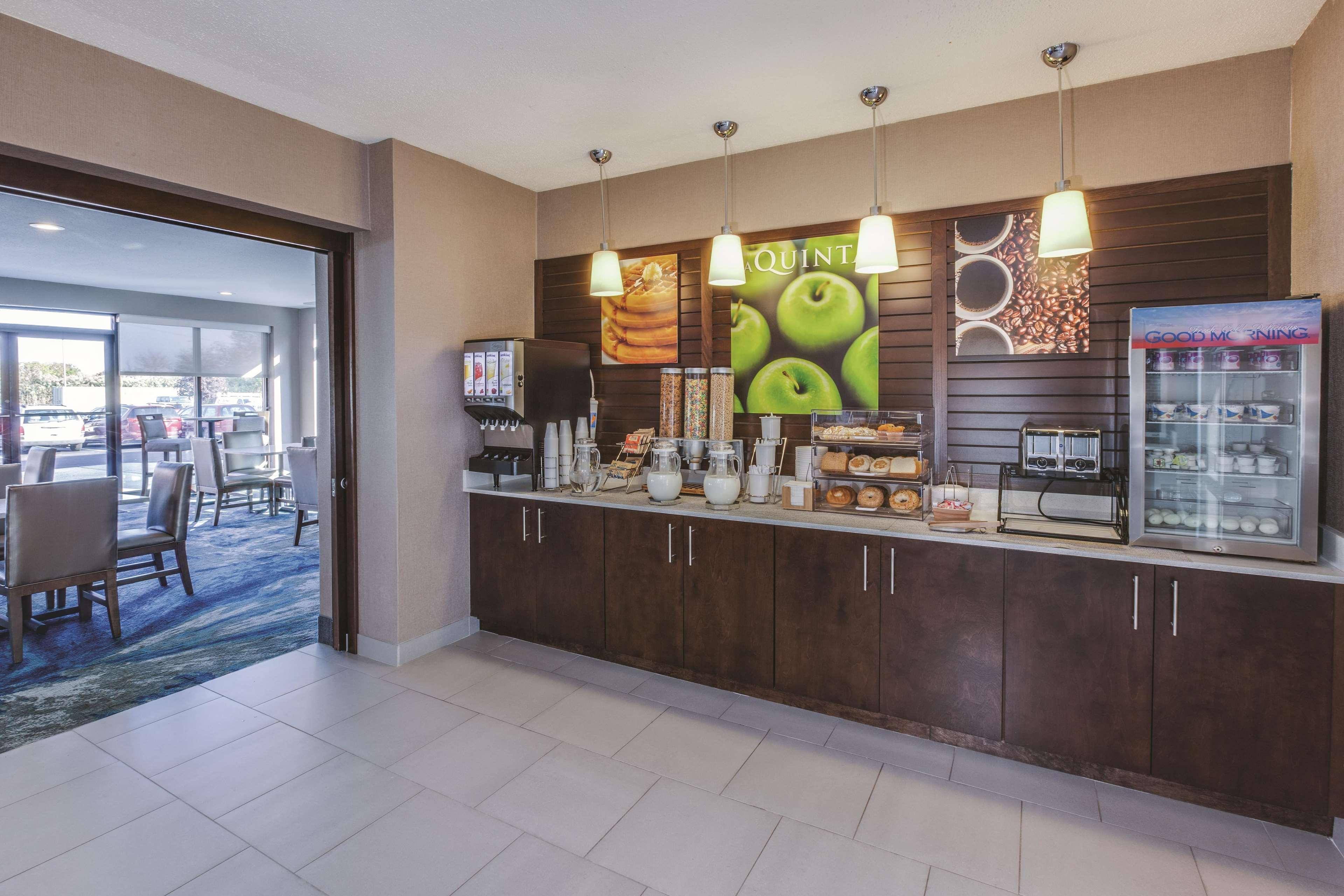 La Quinta By Wyndham Philadelphia Airport Hotel Essington Ngoại thất bức ảnh