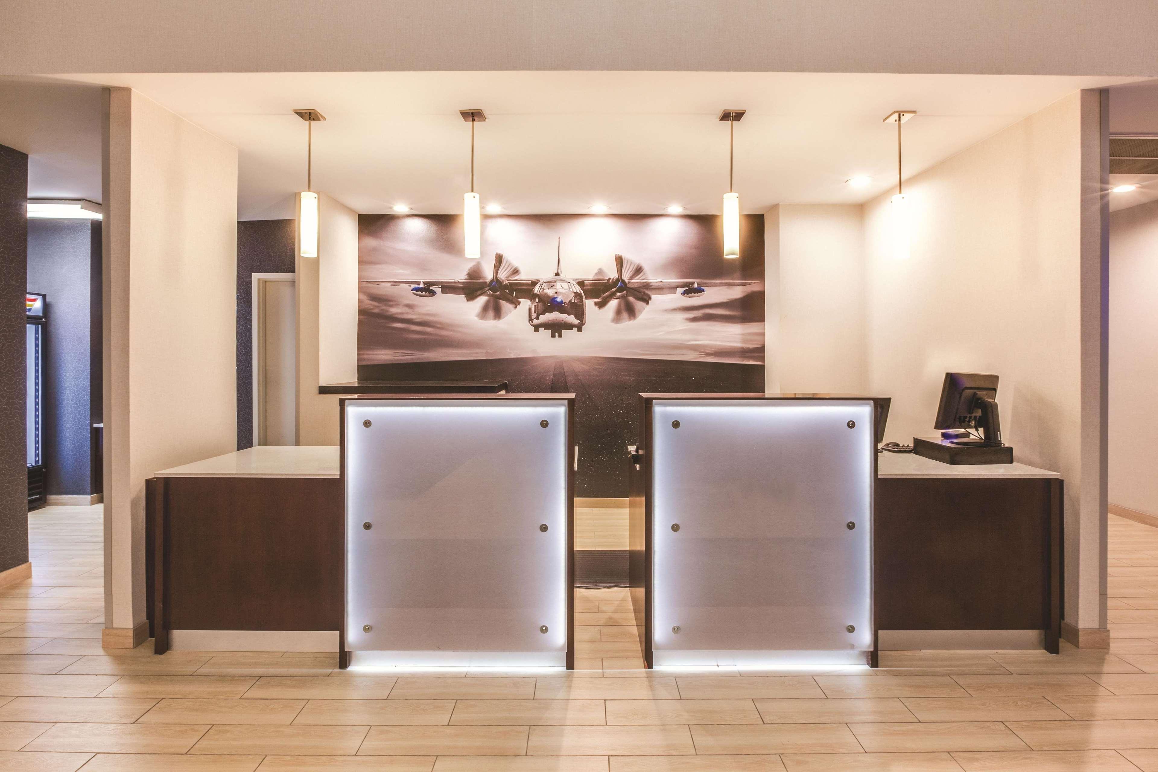 La Quinta By Wyndham Philadelphia Airport Hotel Essington Ngoại thất bức ảnh